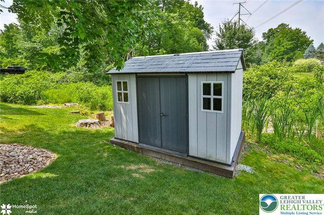 5543 Reid Lane, Upper Macungie Twp, PA 18104
