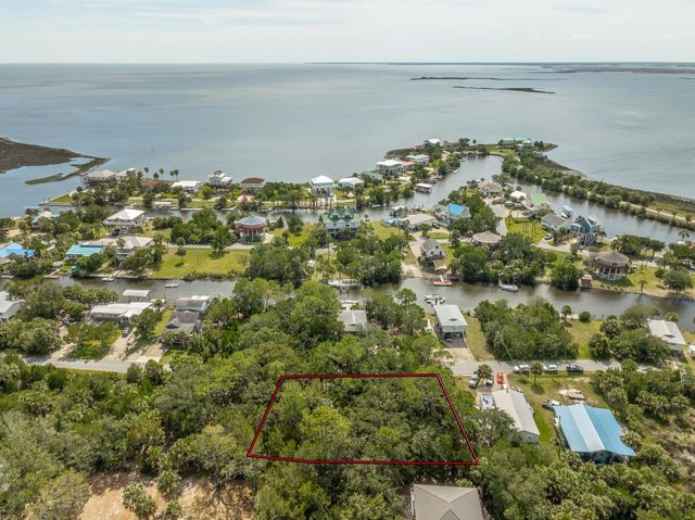 Lot 9 & 10 Oyster Bay Drive 2, Crawfordville, FL 32327