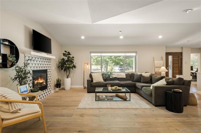 556 S Garfield Street, Denver, CO 80209
