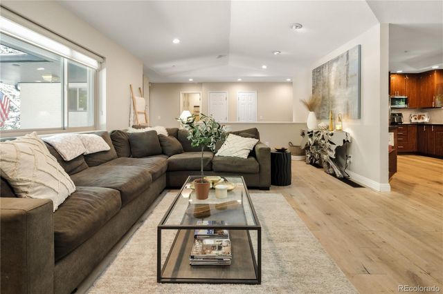 556 S Garfield Street, Denver, CO 80209