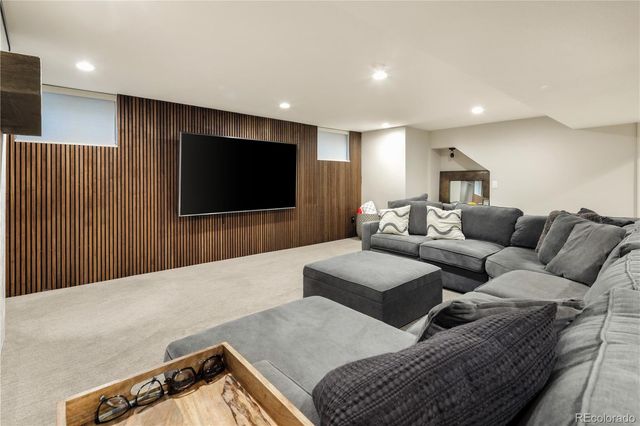 556 S Garfield Street, Denver, CO 80209