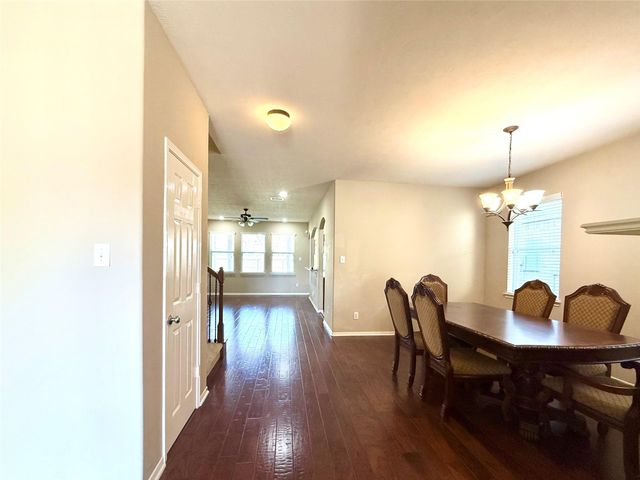 2814 Ridgeglen Lane, Houston, TX 77082