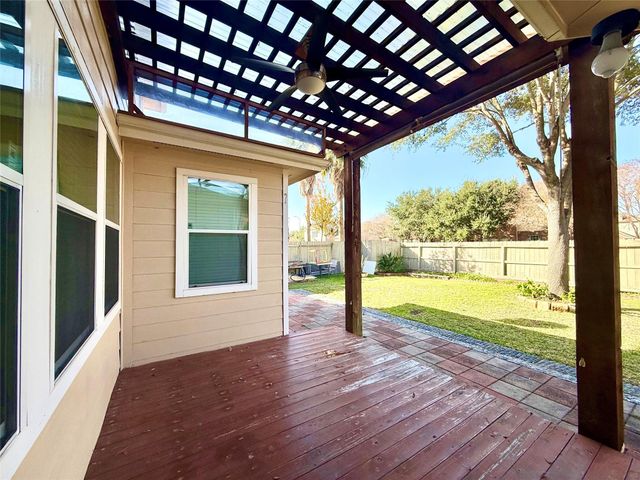 2814 Ridgeglen Lane, Houston, TX 77082