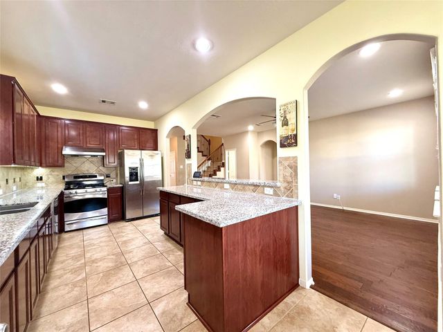 2814 Ridgeglen Lane, Houston, TX 77082