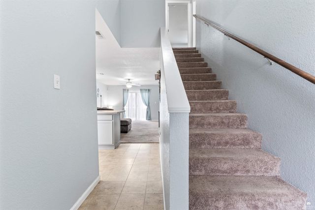 1312 Newfoundland Drive, Manhattan, KS 66503