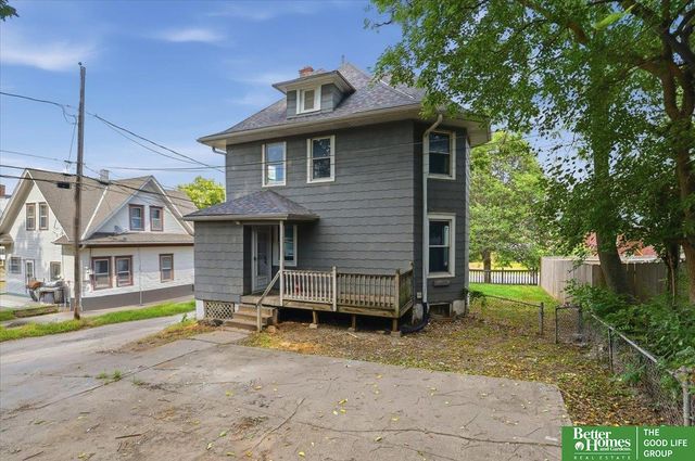 1512 N 40 Street, Omaha, NE 68111