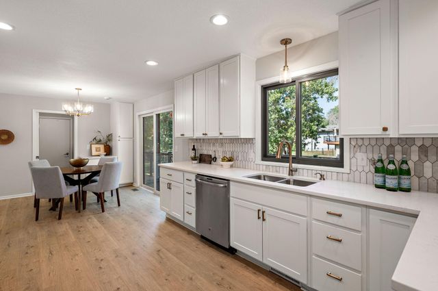 12070 Meadowlark Court, Maple Grove, MN 55369