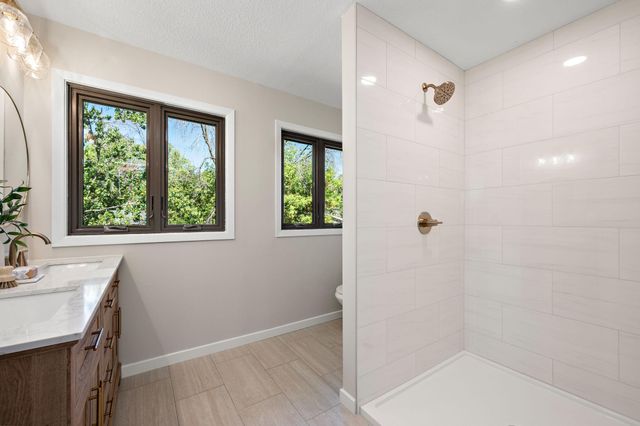 12070 Meadowlark Court, Maple Grove, MN 55369