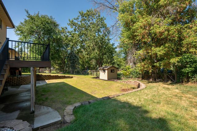 12070 Meadowlark Court, Maple Grove, MN 55369