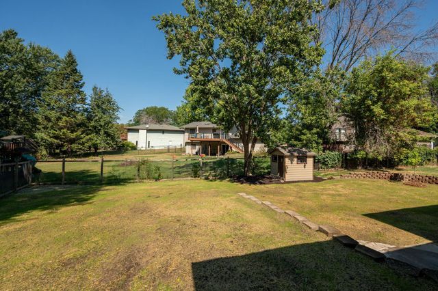 12070 Meadowlark Court, Maple Grove, MN 55369