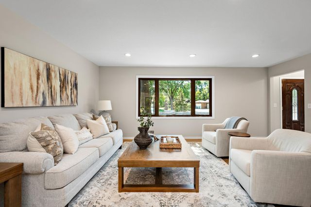 12070 Meadowlark Court, Maple Grove, MN 55369