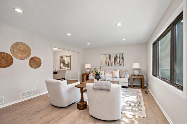 12070 Meadowlark Court, Maple Grove, MN 55369