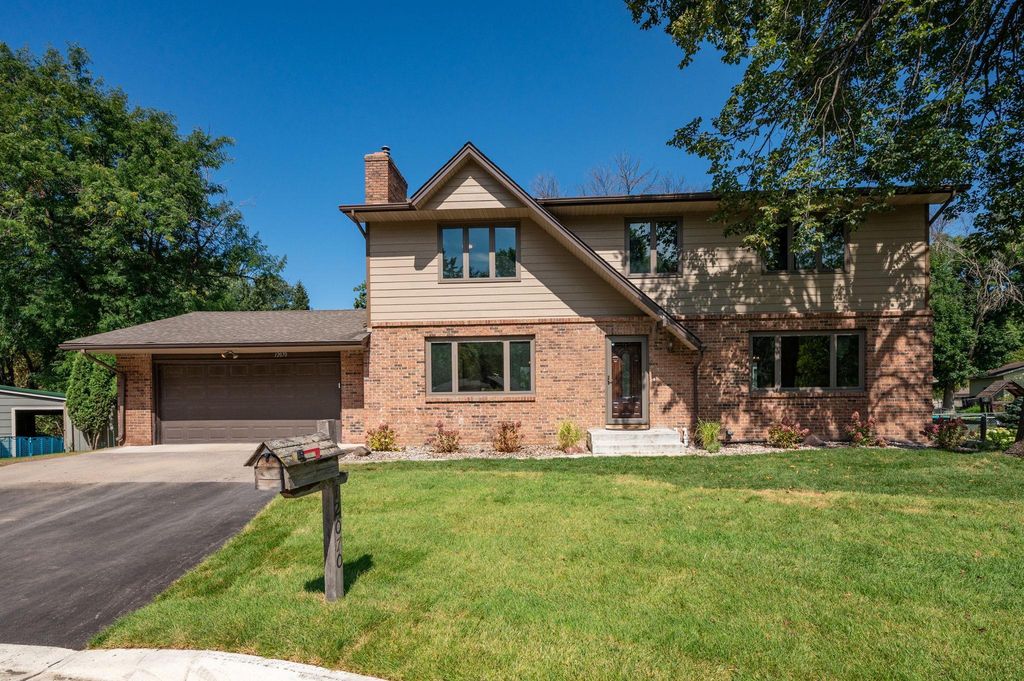 12070 Meadowlark Court, Maple Grove, MN 55369 — exterior