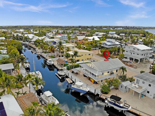 28 Center Lane, Key Largo, FL 33037