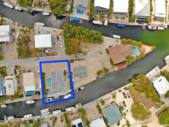28 Center Lane, Key Largo, FL 33037