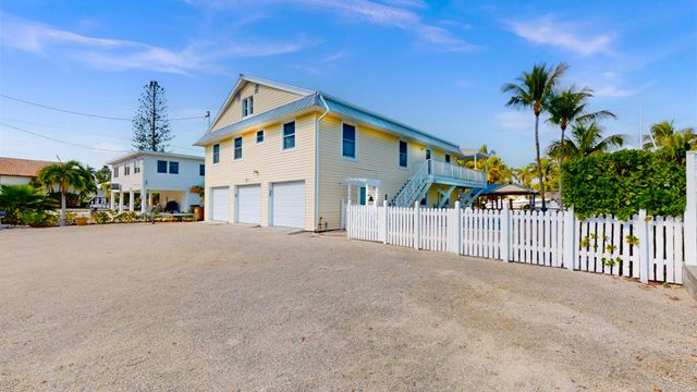 28 Center Lane, Key Largo, FL 33037