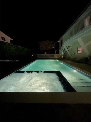 28 Center Lane, Key Largo, FL 33037