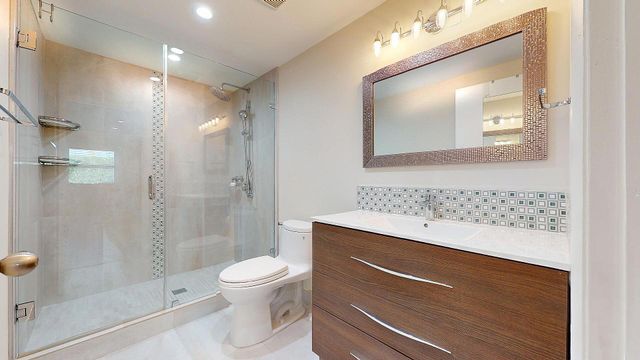 28 Center Lane, Key Largo, FL 33037