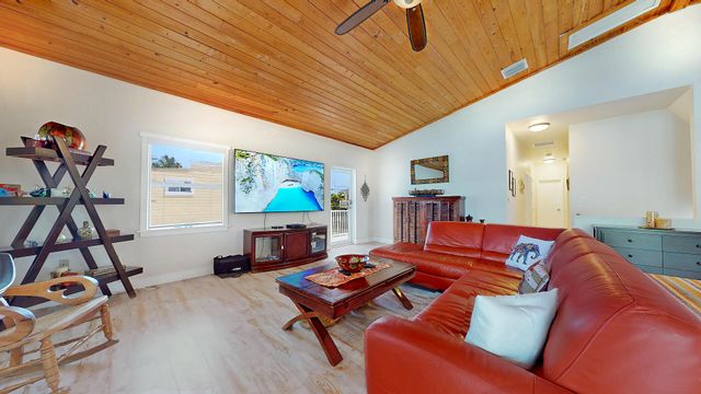 28 Center Lane, Key Largo, FL 33037