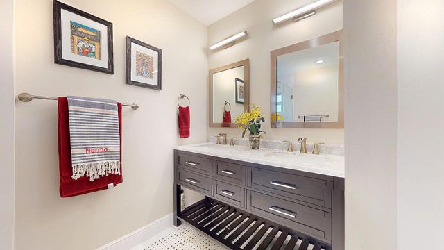 28 Center Lane, Key Largo, FL 33037