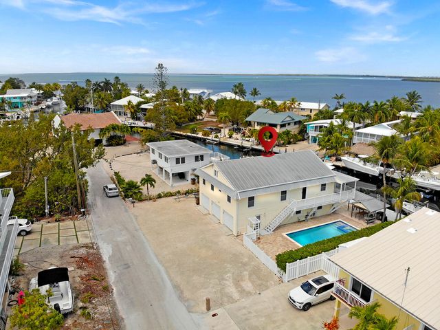 28 Center Lane, Key Largo, FL 33037