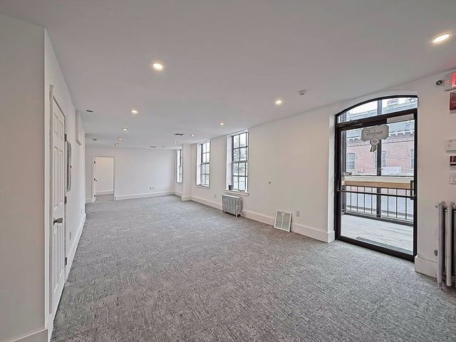 49 Lowell St, Peabody, MA 01960