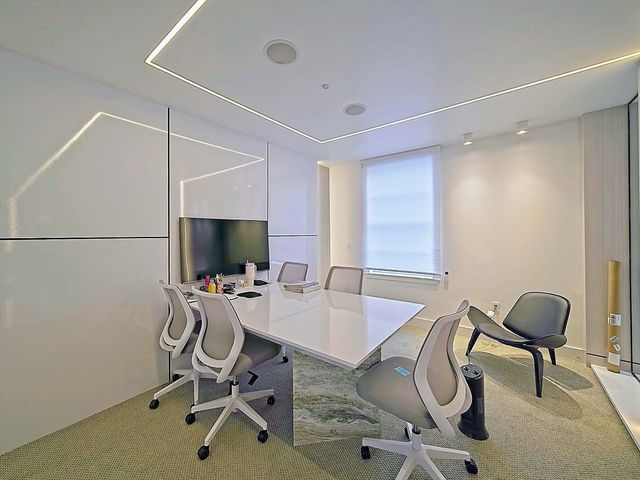 49 Lowell St, Peabody, MA 01960