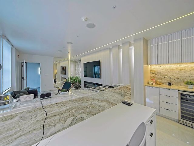 49 Lowell St, Peabody, MA 01960