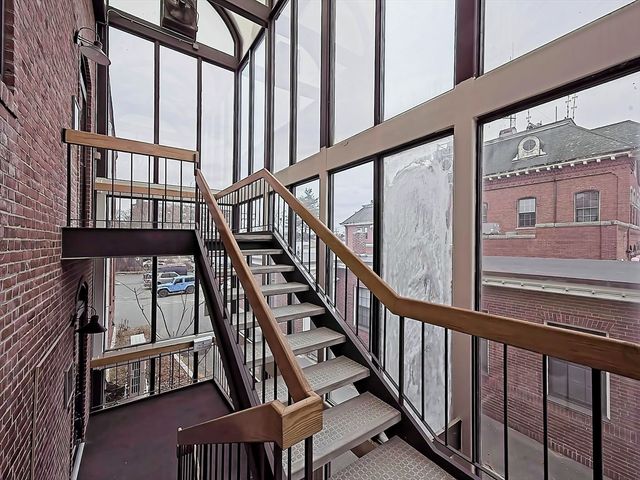 49 Lowell St, Peabody, MA 01960