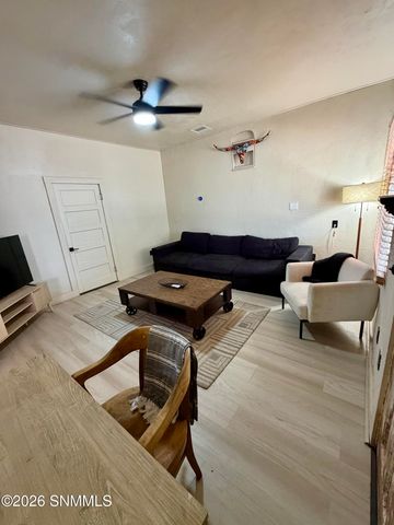 714 N San Pedro Street, Las Cruces, NM 88001