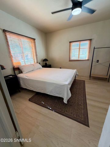 714 N San Pedro Street, Las Cruces, NM 88001