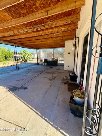714 N San Pedro Street, Las Cruces, NM 88001