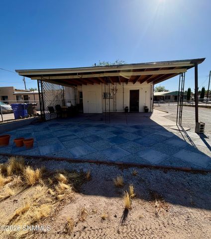 714 N San Pedro Street, Las Cruces, NM 88001