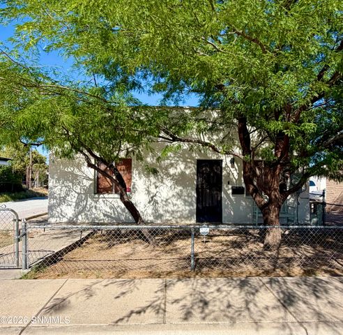 714 N San Pedro Street, Las Cruces, NM 88001