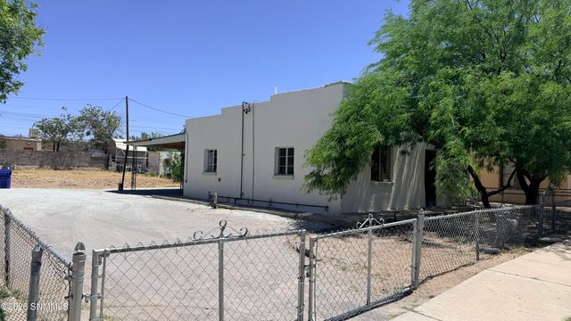 714 N San Pedro Street, Las Cruces, NM 88001