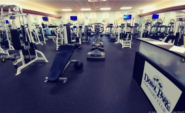 5753 NW 98th Ave, Doral, FL 33178