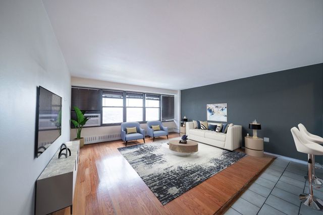 6030 N Sheridan Road 2011, Chicago, IL 60660