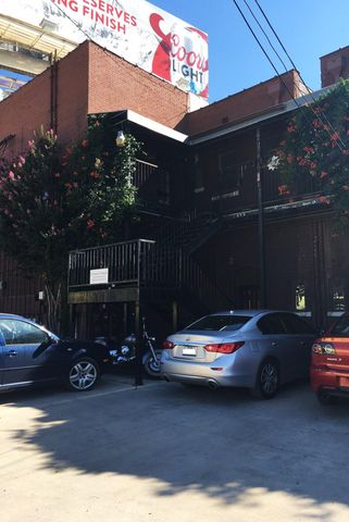 109 NW 20th Street 201, Fort Worth, TX 76164