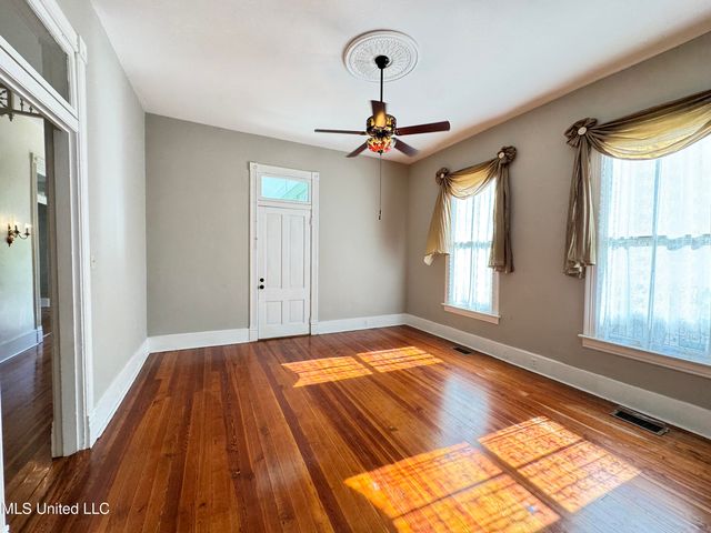 306 S Rankin Street, Natchez, MS 39120