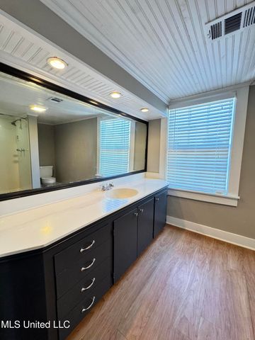 306 S Rankin Street, Natchez, MS 39120