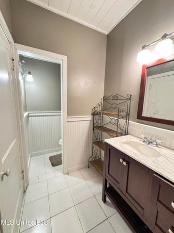 306 S Rankin Street, Natchez, MS 39120