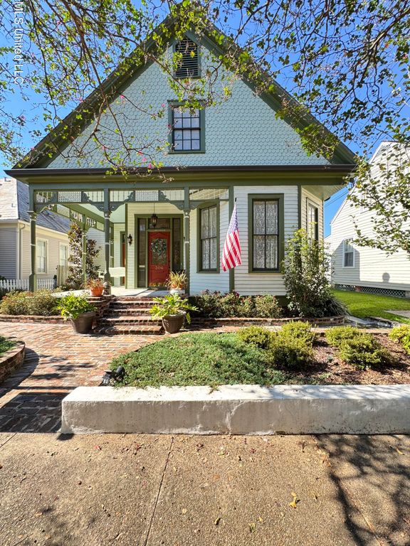 306 S Rankin Street, Natchez, MS 39120