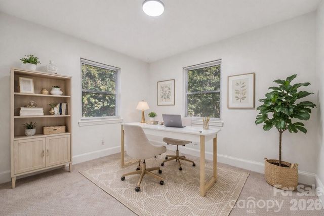 5423 Lantana Avenue, Charlotte, NC 28212