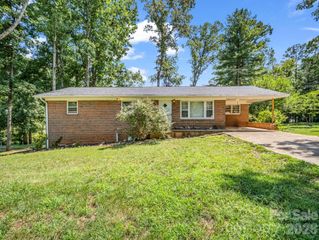 385 Eastview Drive, Bostic, NC 28018