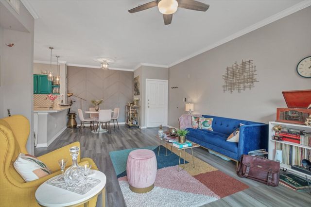 2111 Welch Street B201, Houston, TX 77019