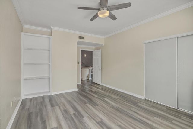 2111 Welch Street B201, Houston, TX 77019