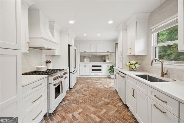1493 Runnymeade Road NE, Atlanta, GA 30319