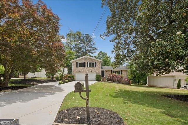 1493 Runnymeade Road NE, Atlanta, GA 30319