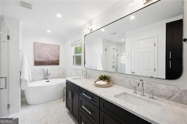 1493 Runnymeade Road NE, Atlanta, GA 30319