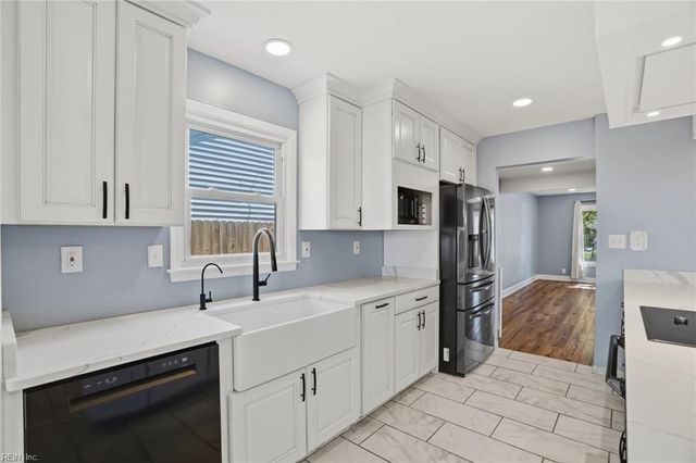 2516 Dellwood DR, Virginia Beach, VA 23454
